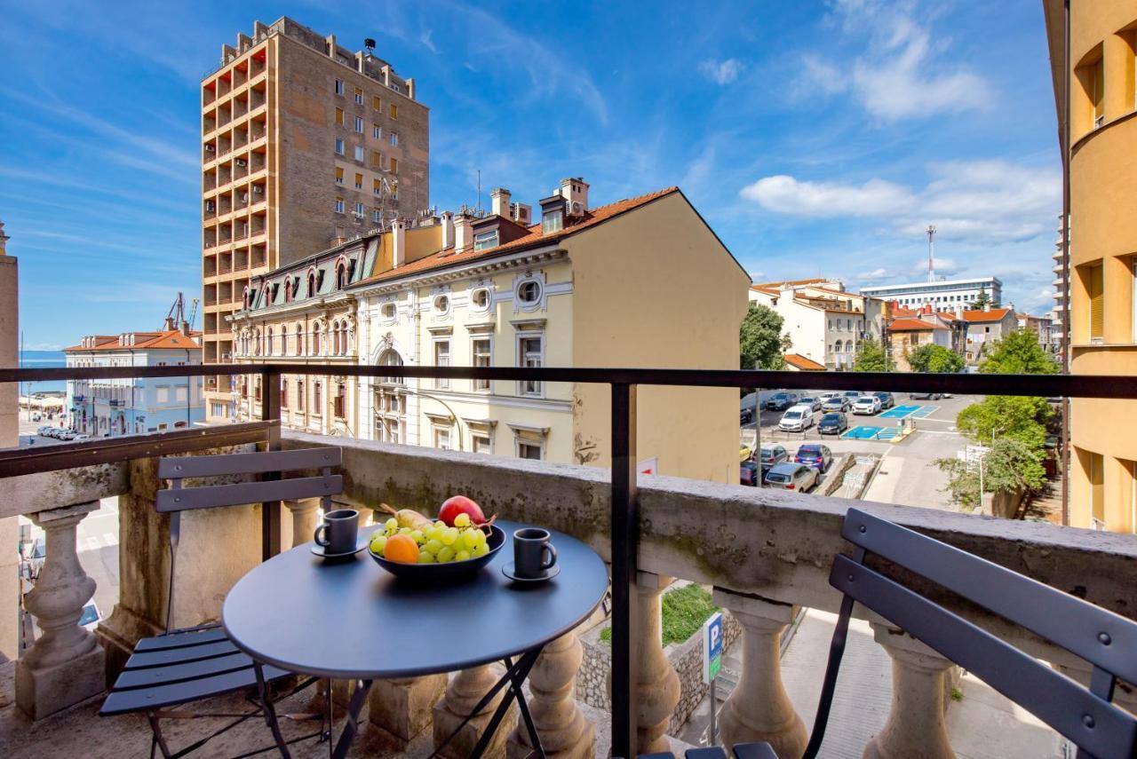 Apartments & Rooms One World Rijeka Extérieur photo