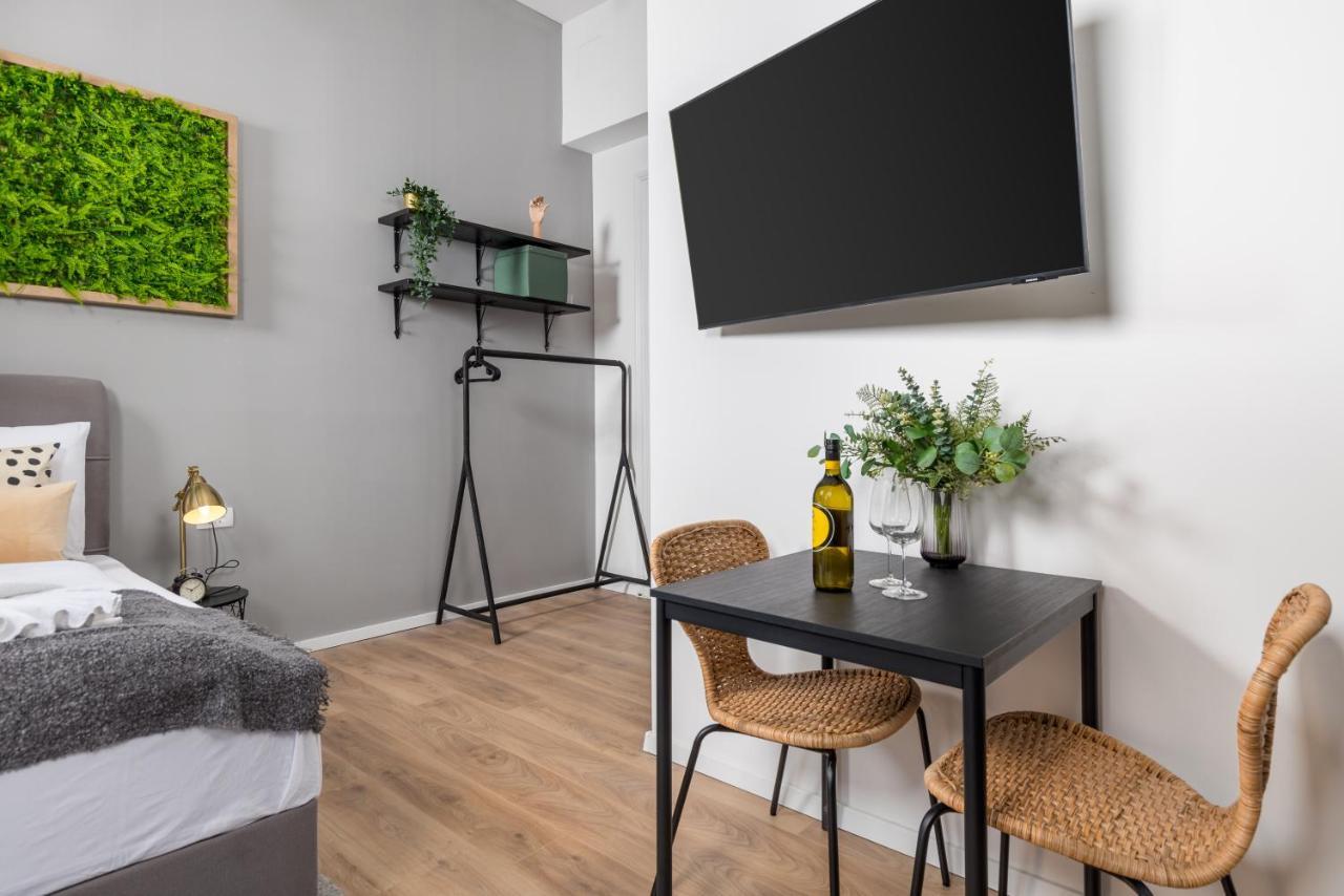 Apartments & Rooms One World Rijeka Extérieur photo