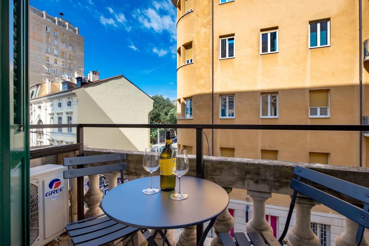Apartments & Rooms One World Rijeka Extérieur photo