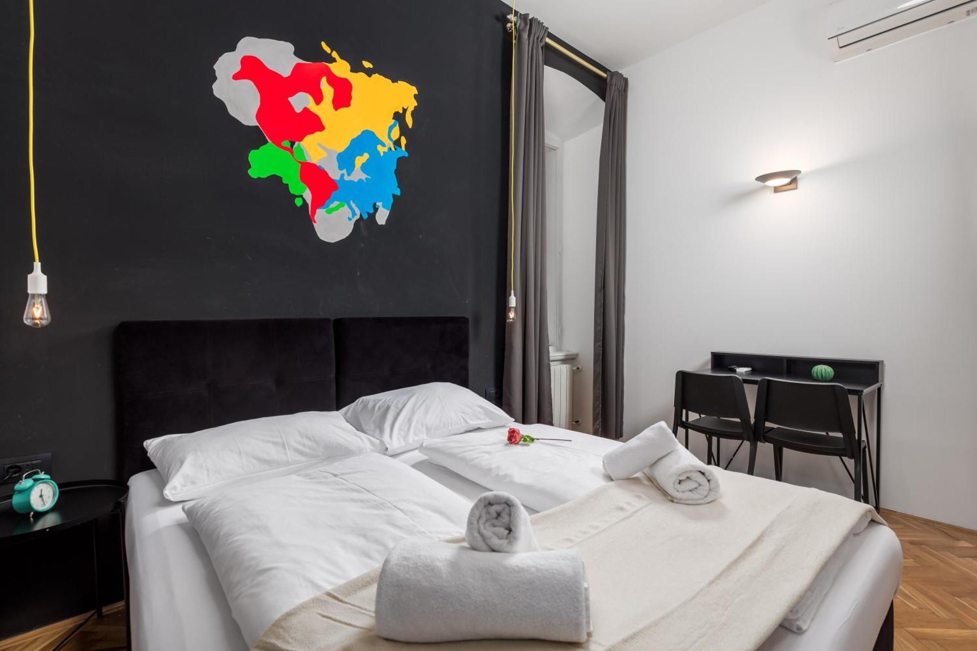 Apartments & Rooms One World Rijeka Extérieur photo