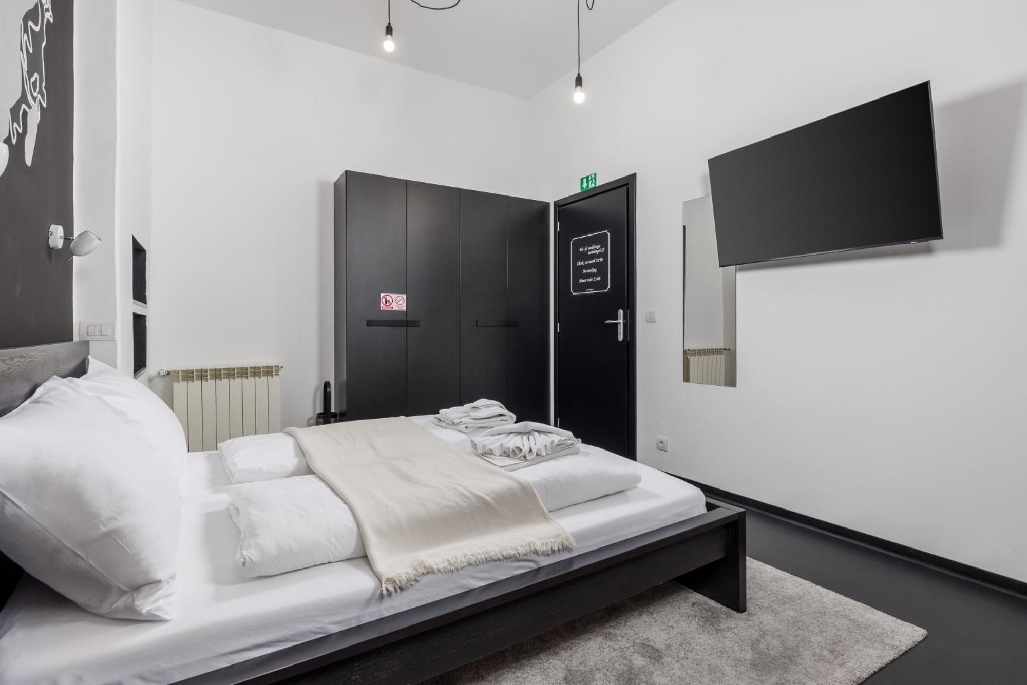 Apartments & Rooms One World Rijeka Extérieur photo